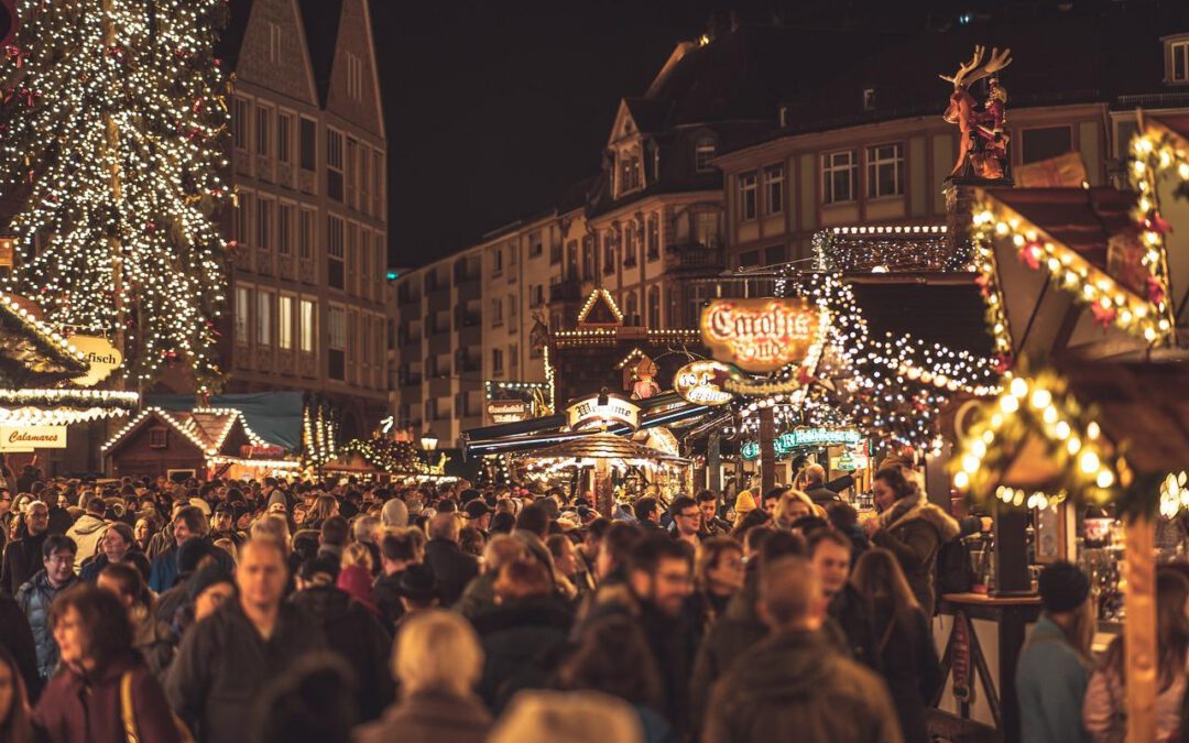 Les Marchés de Noël : Une Tradition Ancestrale au Cœur des Fêtes